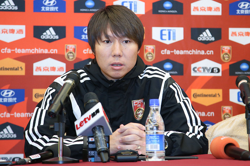 里皮@足协无奈！体育高层力挺恒大，李铁考察归化球员走过场，暗示里皮三进宫