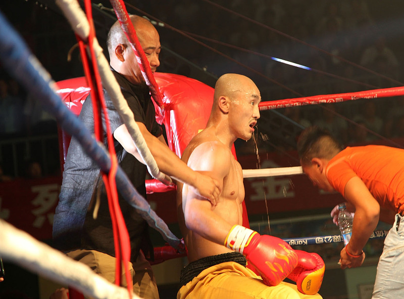 武僧一龙:网红武僧一龙直播一次能赚多少钱?来听听业内人士的分析