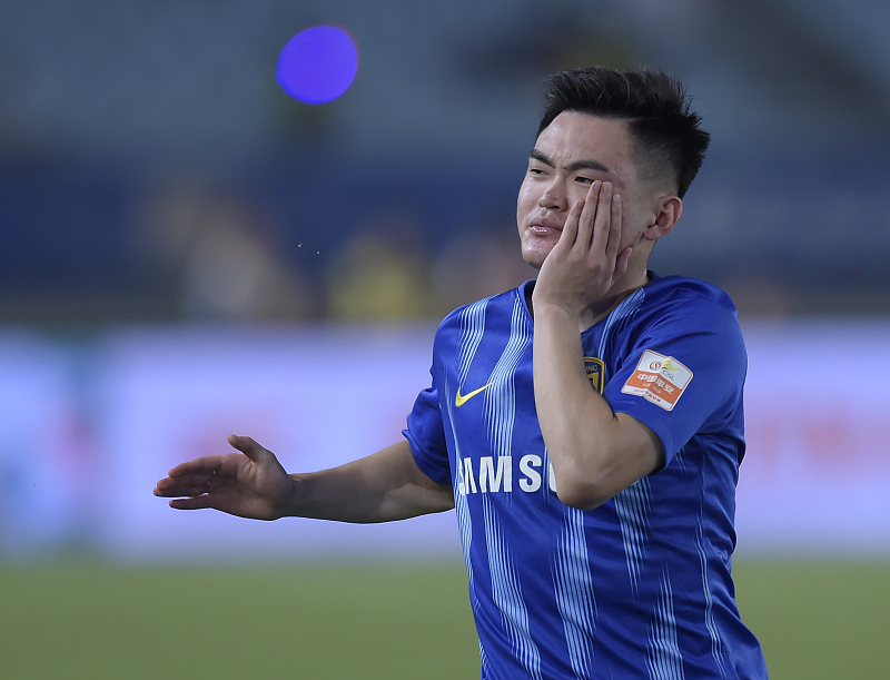 江苏苏宁@苏宁未来中锋引援或二选一,一人曾让球队心仪已久,多次入选国足