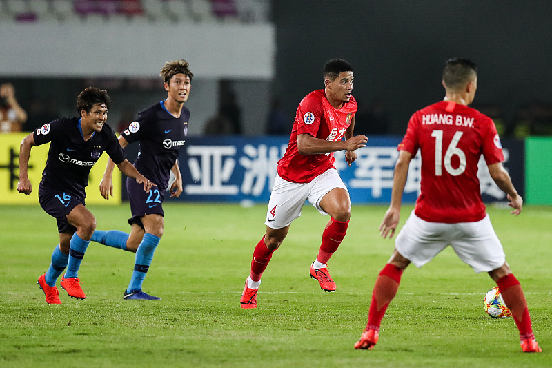 詹姆斯·哈登■恒大新赛季又一悬念揭开，主力中后卫组合人选敲定，值得球迷期待