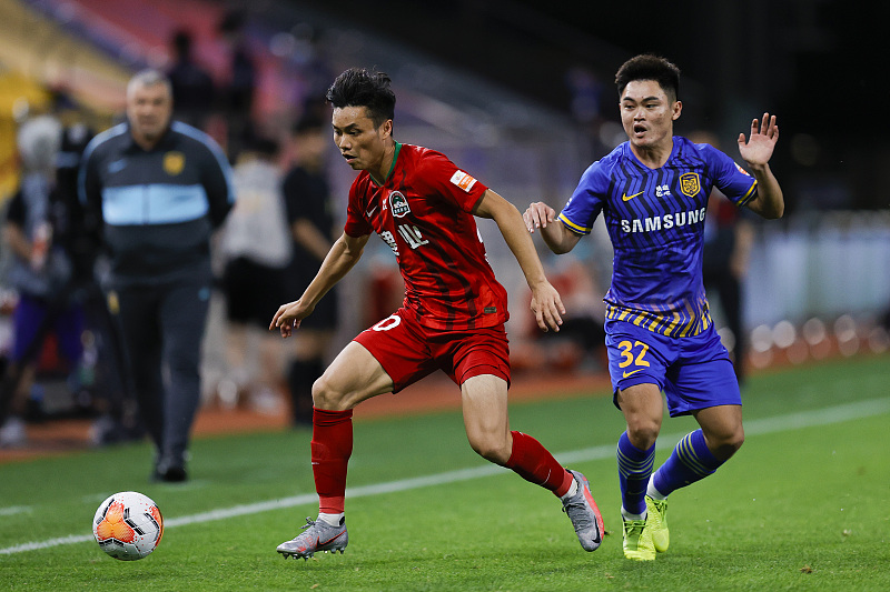 江苏苏宁|下狠手了！奥罗拉尤为苏宁拿爱将开刀，本轮已取得立竿见影的效果