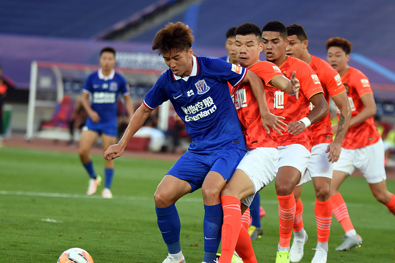 上海申花|后悔吗？申花到嘴的肥肉却让他溜走，让球队损失一名攻防俱佳的悍将