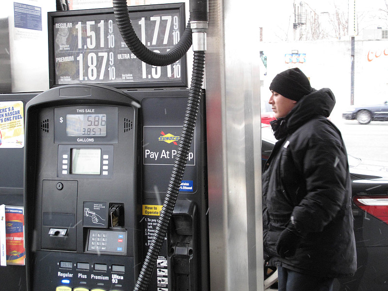 原油@今日油价消息:今天5月6日调整后,加油站92、95号汽油报价