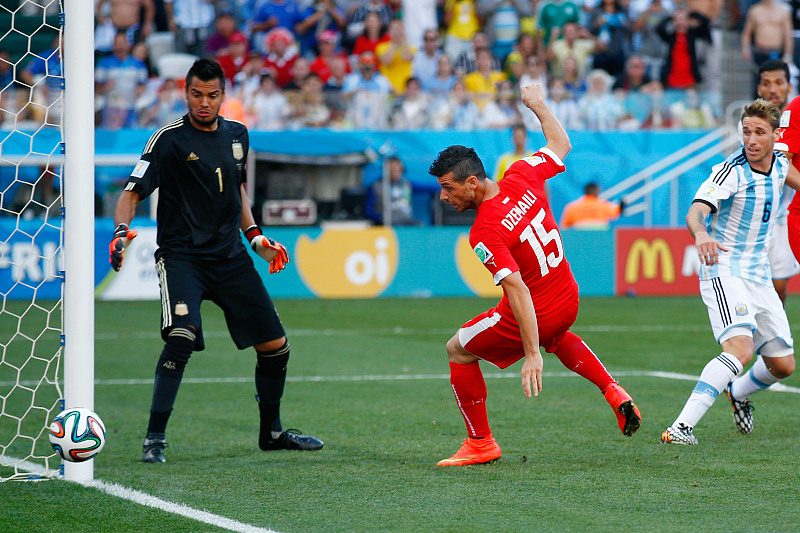 曼联|过分了吧？曼联5年老臣被迫离队，1000万镑要价让交易陷入僵局！