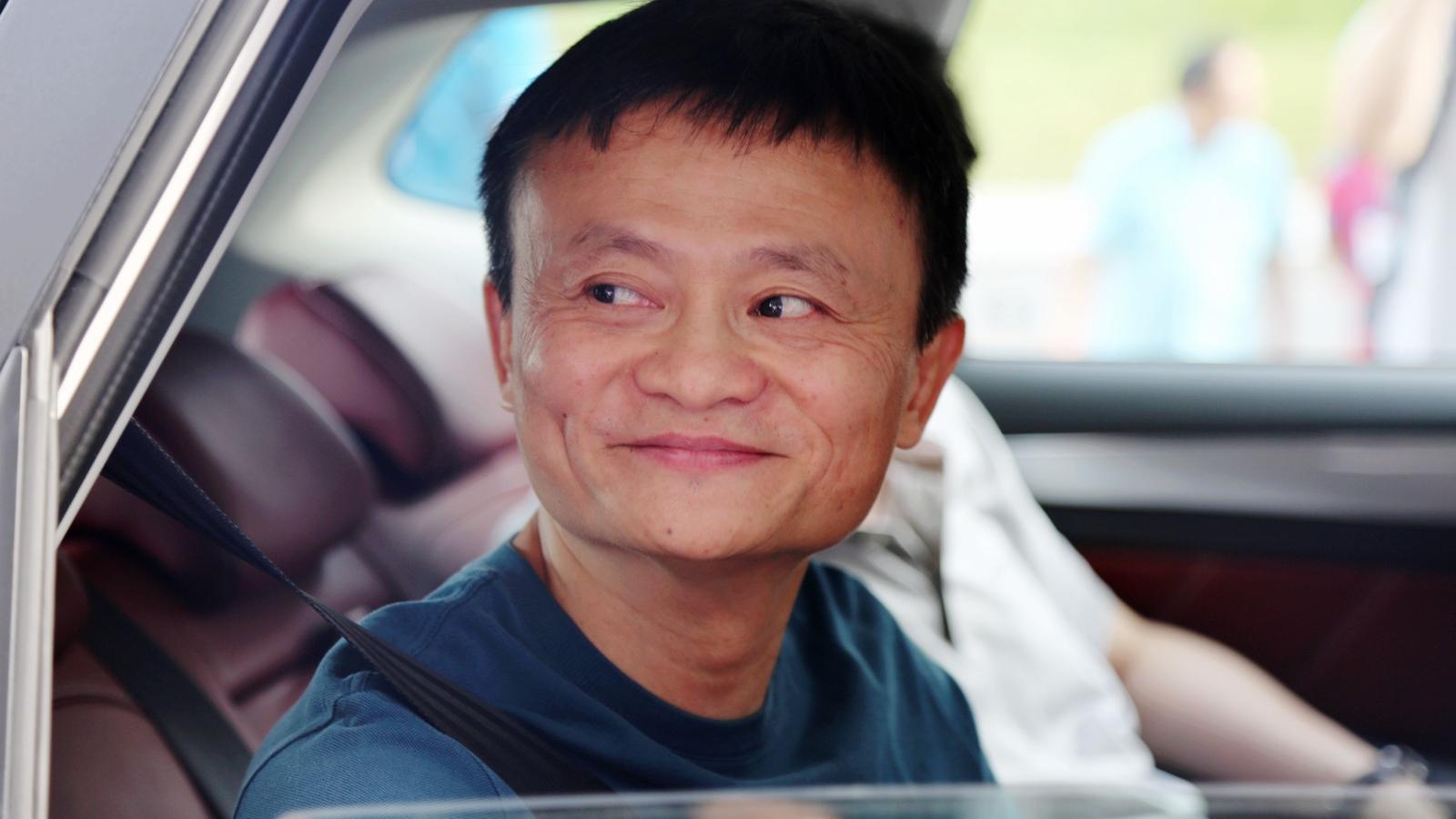 创立饿了么被马云收购,小伙套现600多亿成富翁,现在过得怎样?