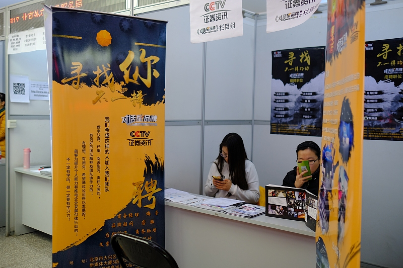 大学|读二本院校,选专业还是大学,文理考生有点不同