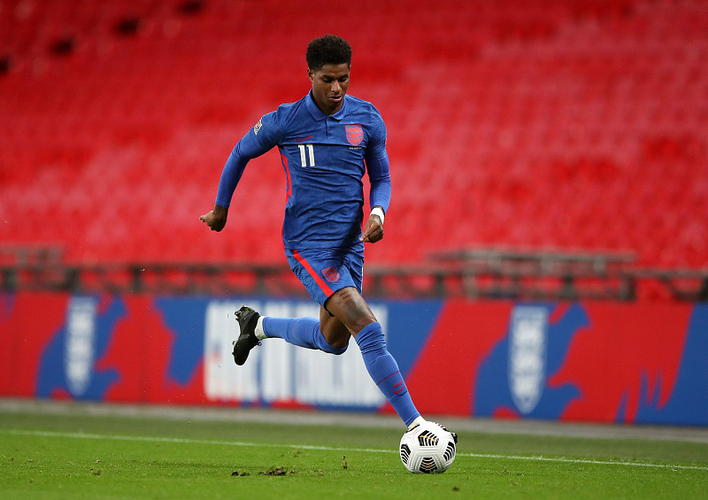 曼联|拉什福德再度请愿遭拒绝！曼联球迷善意提醒：把精力放到足球上吧