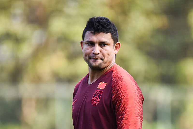 广州恒大■恒大新赛季三大新队长人选出炉,两名归化球员一名外援,你们选谁?