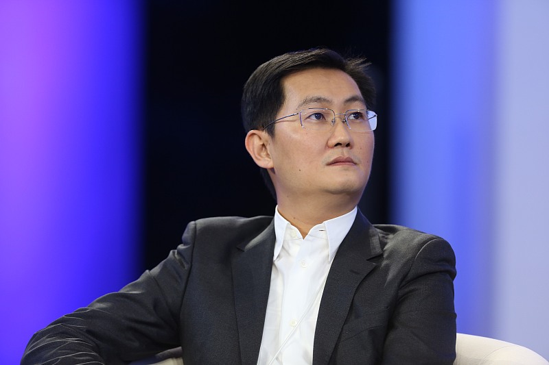 电子商务@又一电商平台突然宣布倒下，两任首富都扶不起来，却被马云找到“病根”