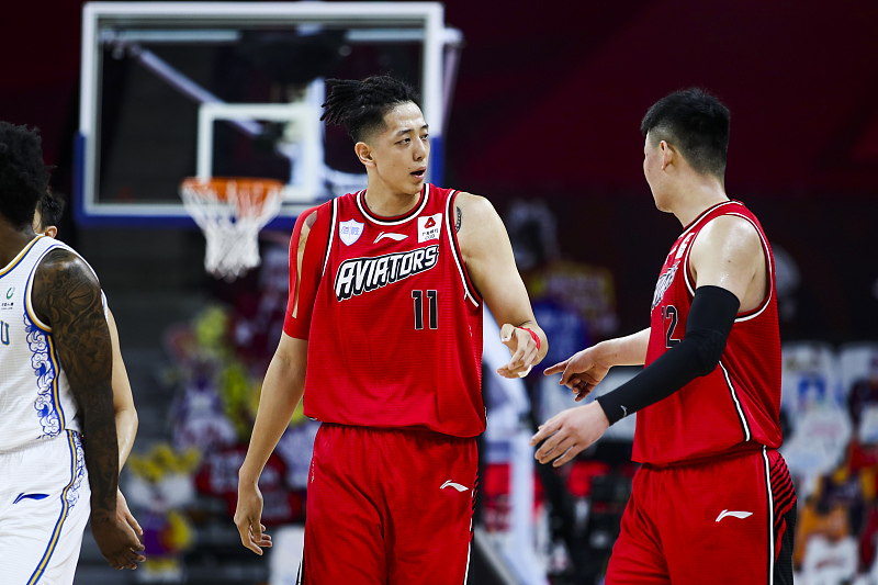 「新疆男篮」今日CBA再战6场,下午4点这场最值得关注,CCTV5现场直播!