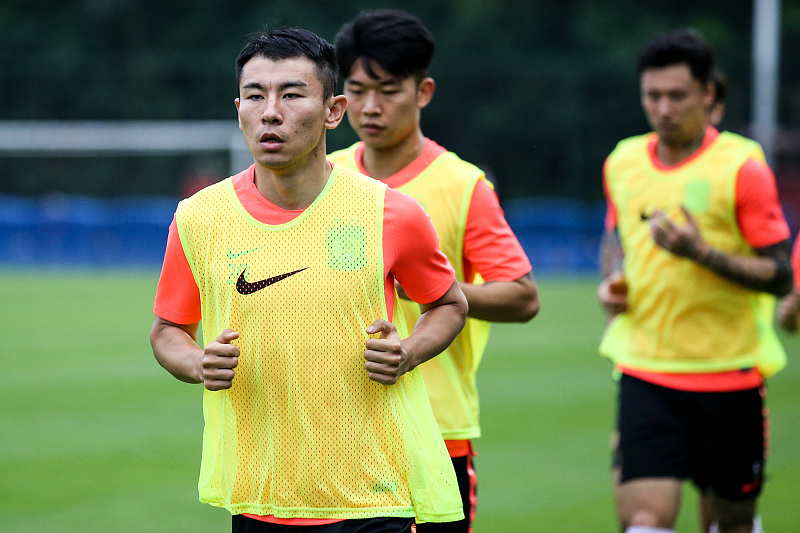 于汉超|破案了！大连人当初为什么没拿下于汉超，反让申花捡了一个大便宜