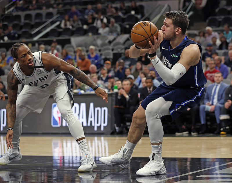 郎平■再见，NBA！36+16前锋拒绝爵士3年长约，亚当肖华真留不住人