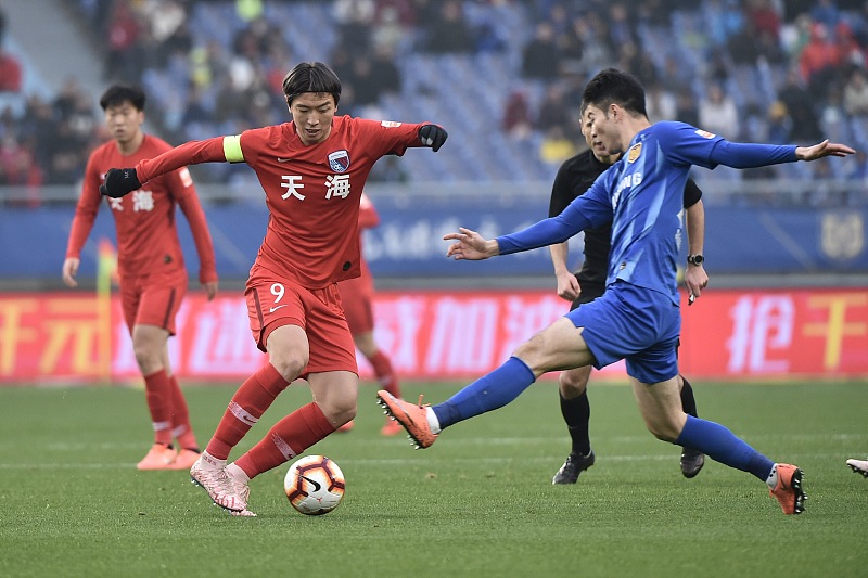 『上海申花』新面孔!申花00后新星或成中锋位置黑马强援,曾深得名帅器重