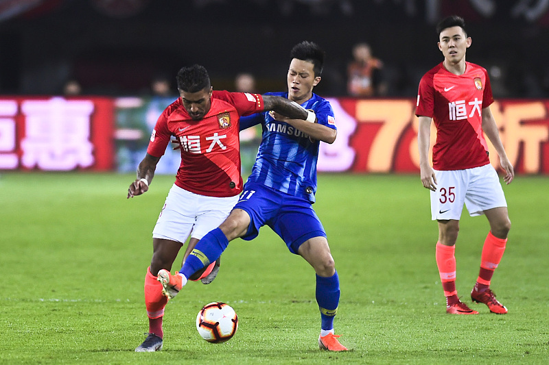 国足■他曾是里皮力捧的国足王牌，如今成归化球员牺牲品，无缘国家队