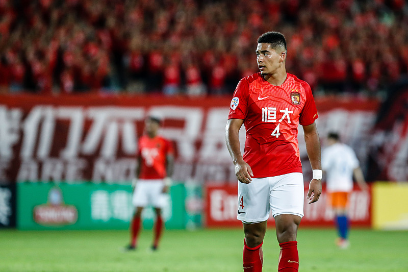 詹姆斯·哈登■恒大新赛季又一悬念揭开，主力中后卫组合人选敲定，值得球迷期待