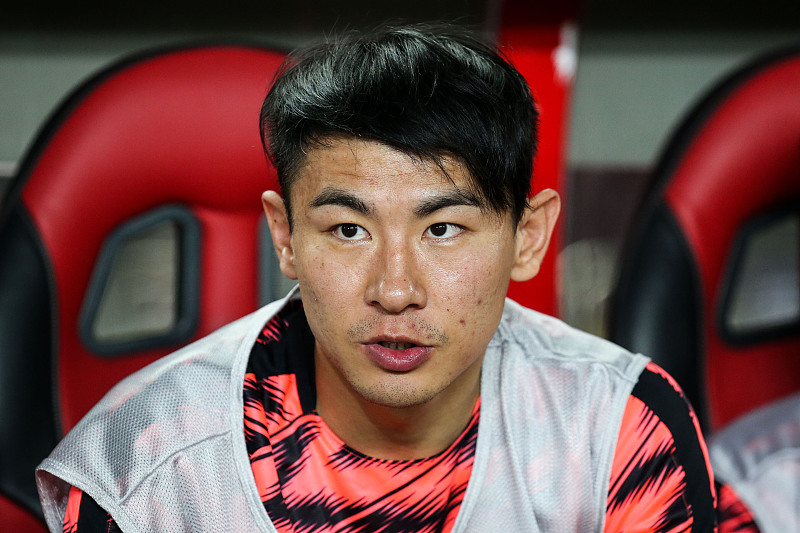 [广州恒大]于汉超重现转机！恒大要求留下其私人物品，只等一个道歉队规有特殊条款