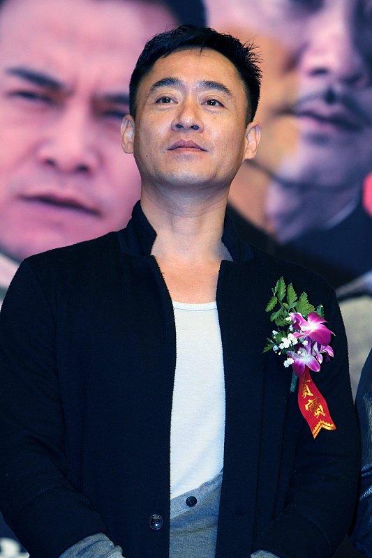 杨幂|谁还记得14年前的“阴蚀王”，卸去浓妆后，简直帅的不敢认