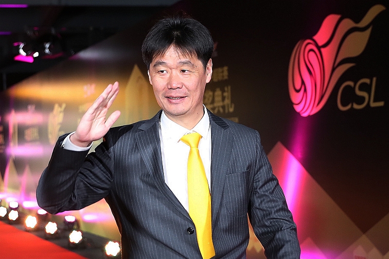 [山东鲁能]未雨绸缪？未来李霄鹏若因战绩不佳下课，鲁能可选队中一人来救火