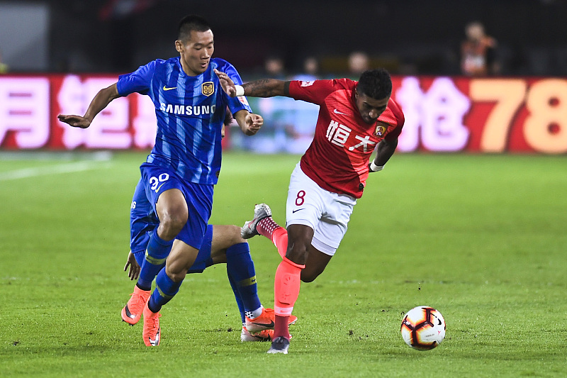 [江苏苏宁]强援回归或加速苏宁一人离队，上赛季加盟球队，表现却不堪重用