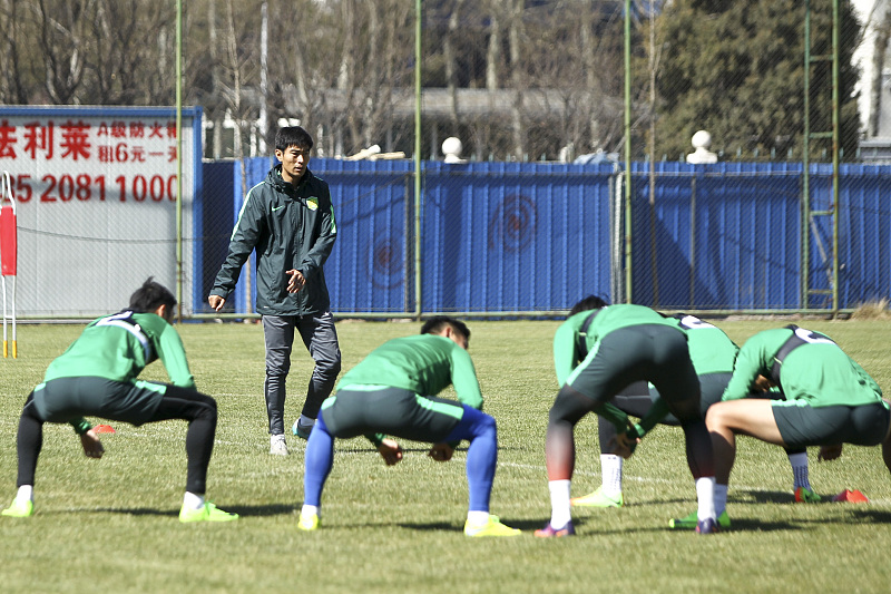 李铁■后悔吗？国安弃用之人却成为李铁国家队座上宾，能力深受李铁认可