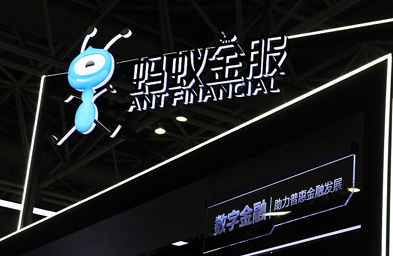 #蚂蚁花呗#花呗免费用，支付宝怎么赚钱？真实数据出乎你预料