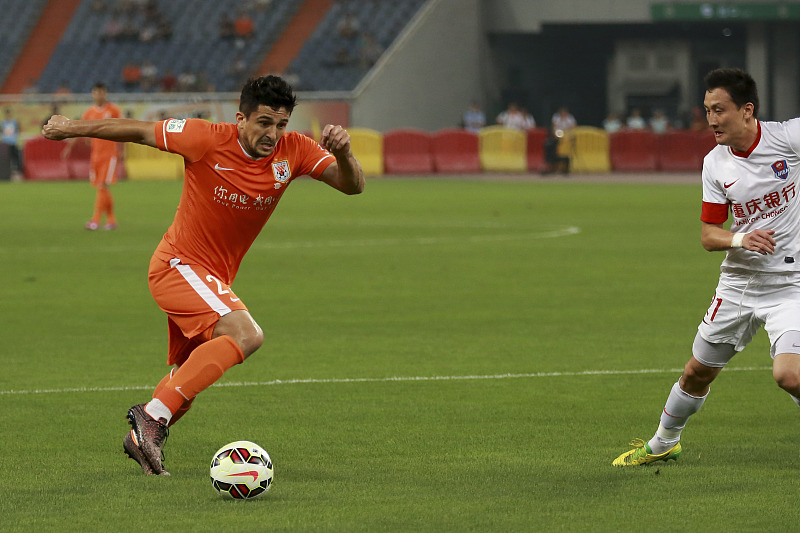 【山东鲁能】佩莱之后,山东足坛又有望迎来大牌中锋,如今已成国足当红国脚