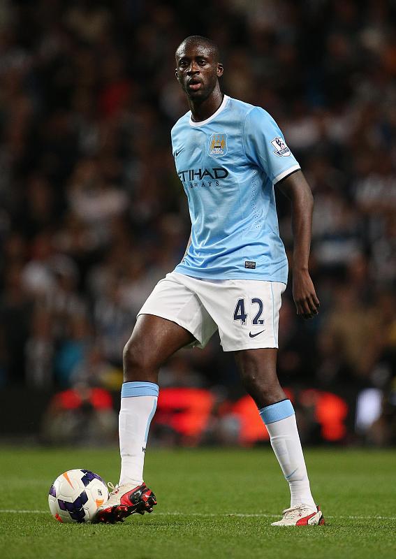 「曼联」巴西球员职业多短暂，恒大归化球员可能打水漂，就问你知道亚亚图雷吗