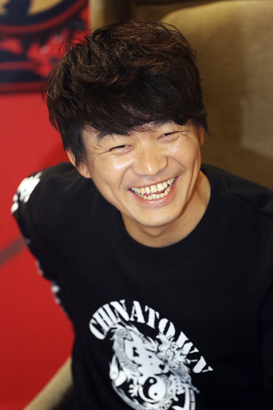 男神@《唐人街探案3》网上放映?陈思成脸被打肿,网友:还敢骂徐峥吗?