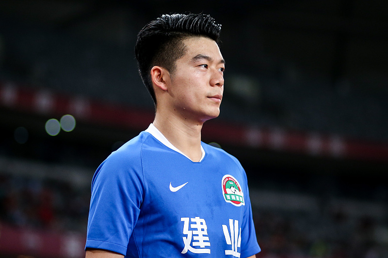 广州恒大|告别广州！恒大5人离队，“恒大叛徒”年薪800万或无球可踢！