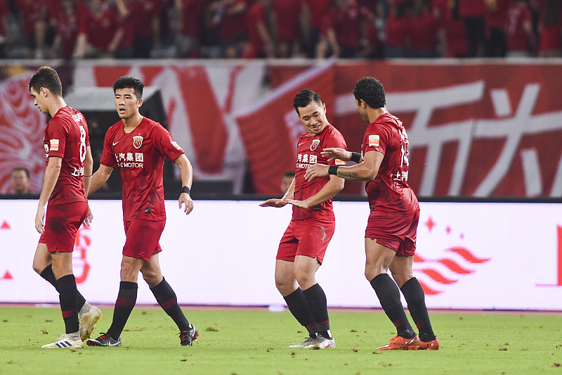 上海上港：恭喜上港！佩雷拉妙手激活两大王牌，他们或成上港边后卫位置黑马