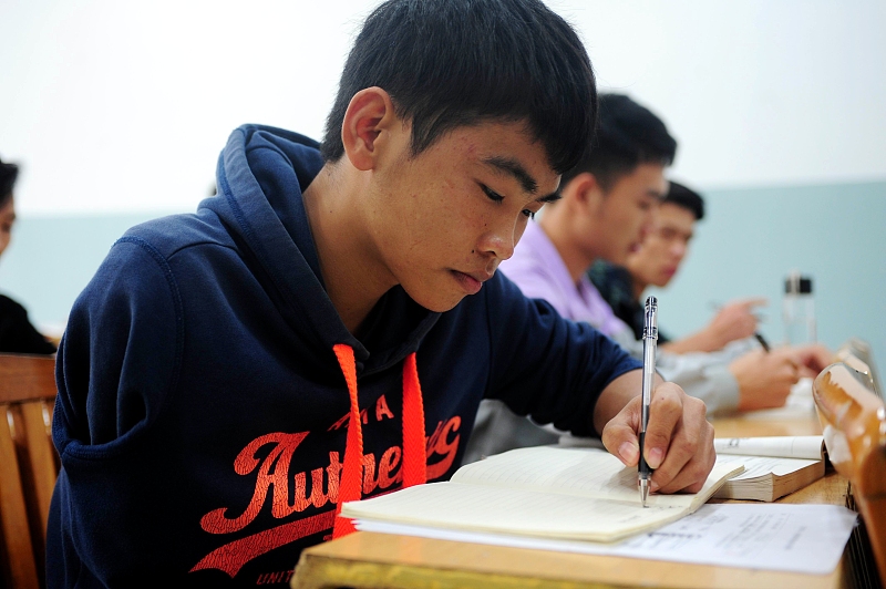 大学|同一所大学，不同本科层次的毕业证，有区别吗？