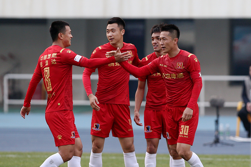 『黄海』又来新人了?黄海热身赛给球迷带来意外之喜,球队有望完成压哨签