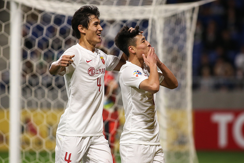 上海上港|上港续约工作取得重大突破，四名球员正式续约，一人曾是功勋队长