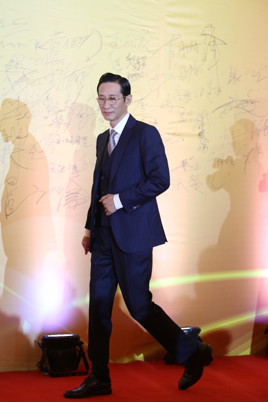 「太监」导演见他一脸贵相想让他演首富,却偏要演太监,一演就是影史经典