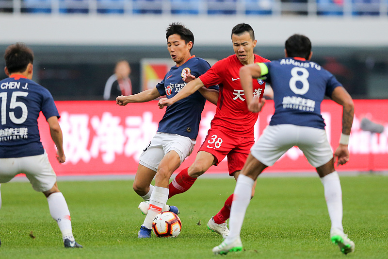 【江苏苏宁】煮熟的鸭子飞走了！他曾被苏宁球迷呼吁落叶归根，如今却要去深足