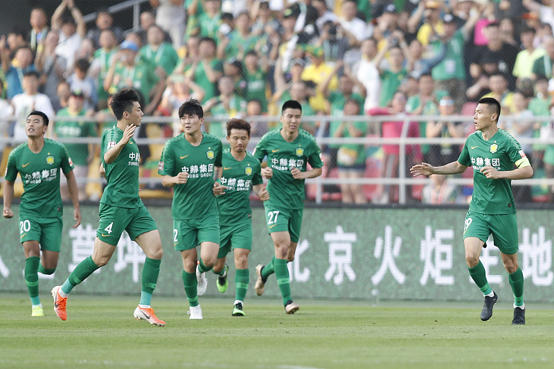 北京国安：他或成国安右后卫引援热门人选，表现可圈可点，曾在豪门效力多年