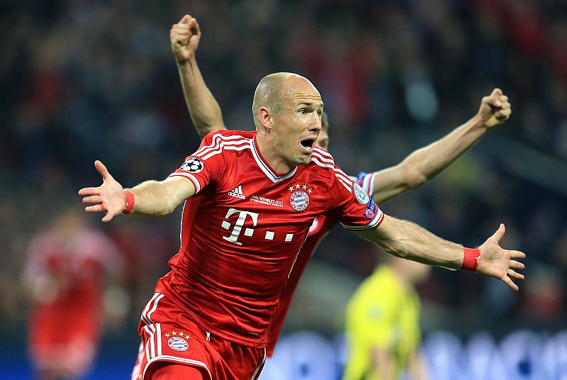 罗本@重出江湖！35岁罗本考虑复出，刚退役一年已收巴甲豪门邀请