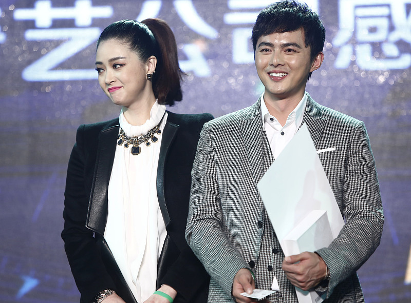 【蒋欣】他和蒋欣相恋13年，分手后沦为18线明星，如今已经销声匿迹