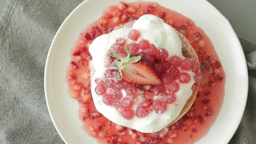 草莓舒芙蕾!轻盈蓬松似云朵,入口即化香绝了