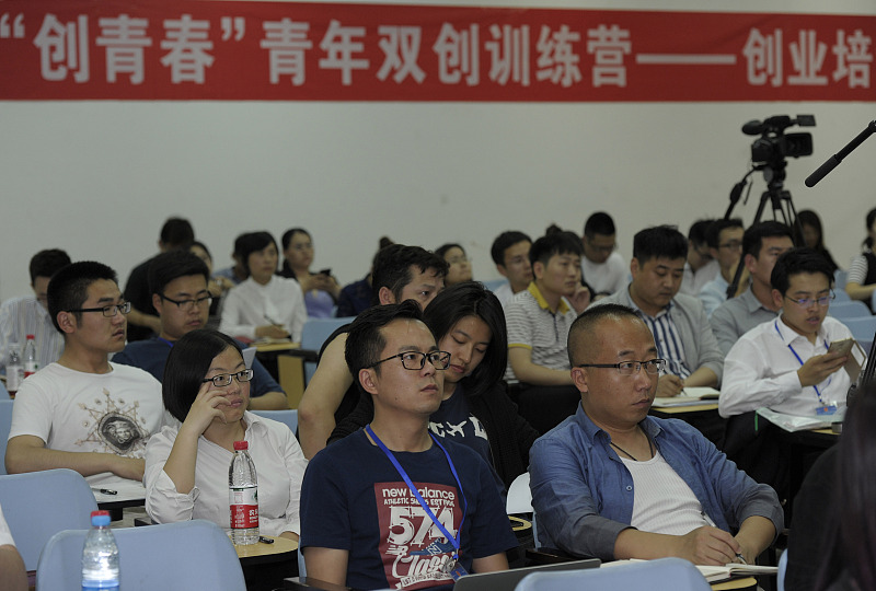 【美团】互联网真的是吃青春饭的吗？35岁就要失业？