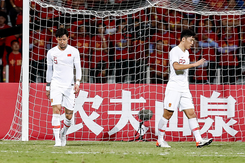 【国足】明明是张琳芃乌龙球让国足1-2叙利亚，为何赛后球迷却把矛头指向王刚