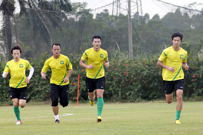 李铁■后悔吗？国安弃用之人却成为李铁国家队座上宾，能力深受李铁认可