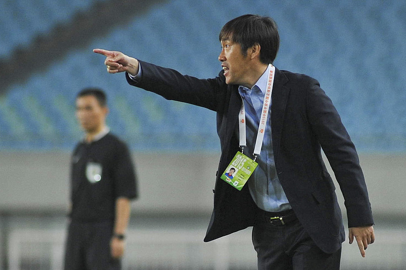 「中国足协」外行管内行：足协副主席任球队主帅，也逃不过被架空的命运