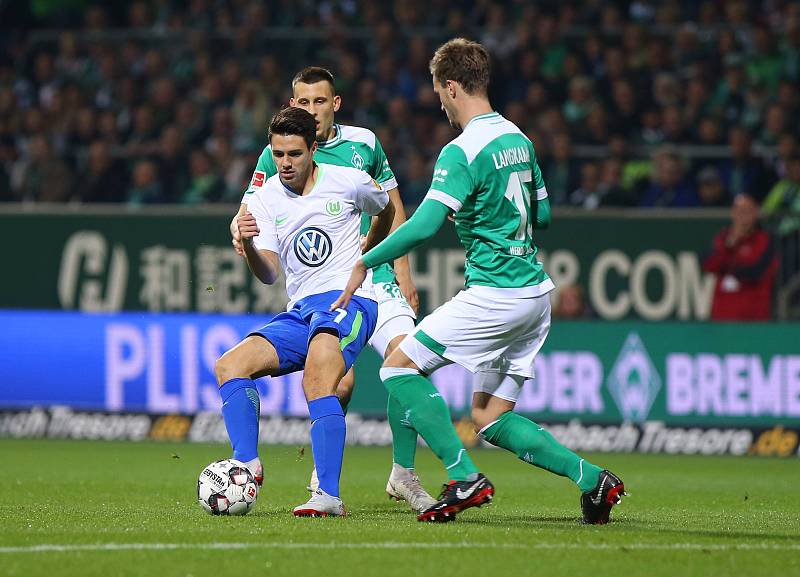 『不莱梅』德甲：不莱梅vs沃夫斯堡，以不莱梅的板凳深度，一周双赛只能双败