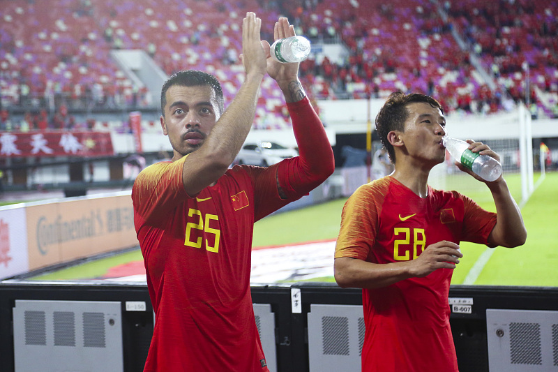 『皇家马德里』里皮和李铁都看不上的国脚，却曾在欧洲踢主力，如今已沦为替补