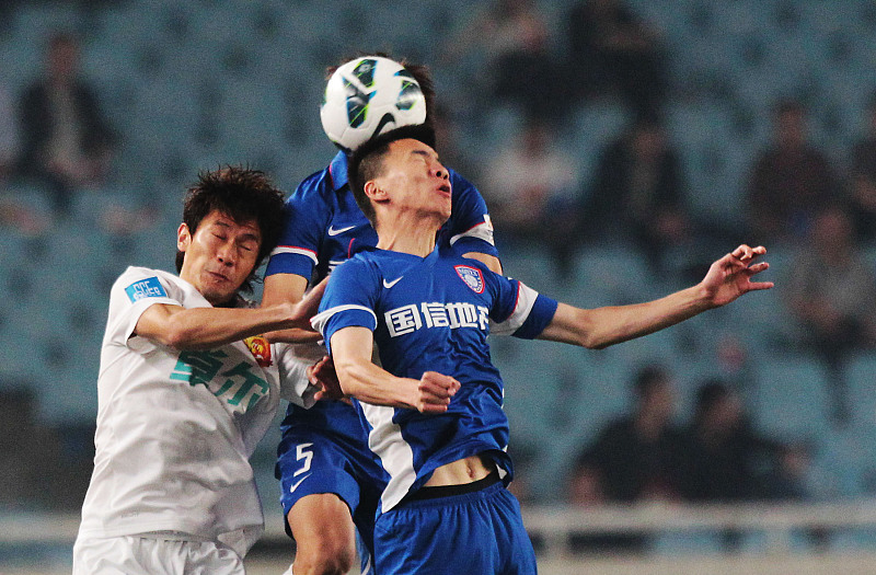 【江苏苏宁】煮熟的鸭子飞走了！他曾被苏宁球迷呼吁落叶归根，如今却要去深足