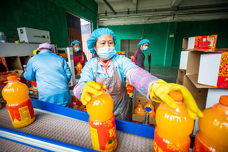 言谈健康 肝不好的人少吃哪些食物？医生：想要肝脏健康，少吃3种食物