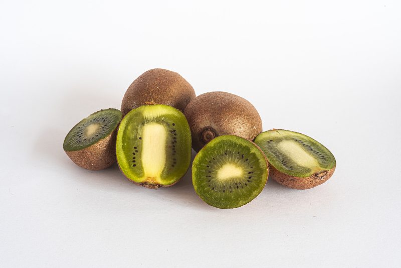 言谈健康|胃不好的人，平时少吃3种食物，坚持2件事，胃渐渐好转