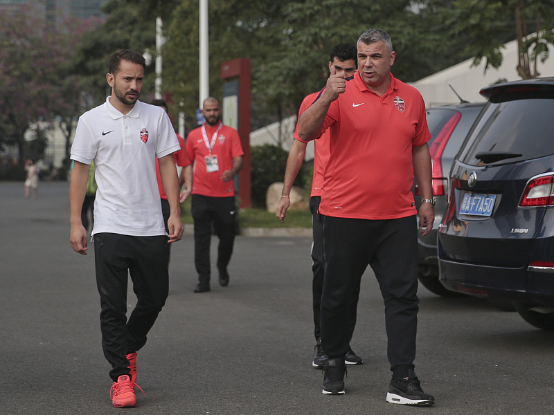 中超|执教5大土豪队！中超名帅直言“发财了”：收入超3.6亿+夺取14冠