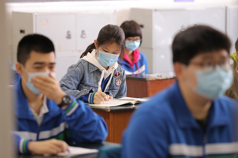 学爸谈教育 河北多地中小学停课，北京医院不再接收河北来的病人，家长还心慌吗？